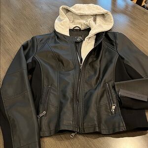 NWT SEBBY COLLECTION Woman’s Size Large Jacket